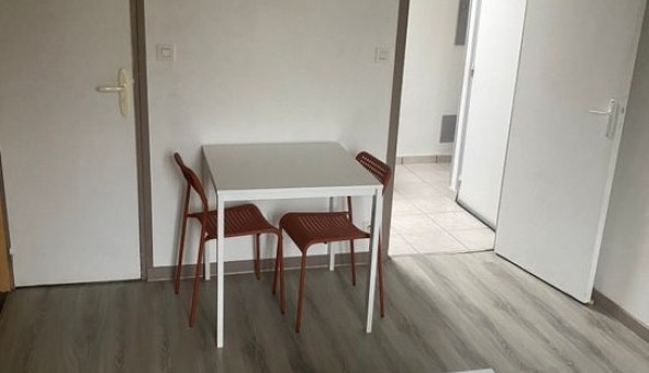 Logement �tudiant Studio &agrave; Auvers Saint Georges (91580)