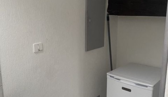 Logement �tudiant Studio &agrave; Auvers Saint Georges (91580)