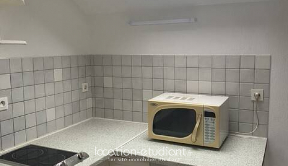 Logement �tudiant Studio &agrave; Auvers Saint Georges (91580)