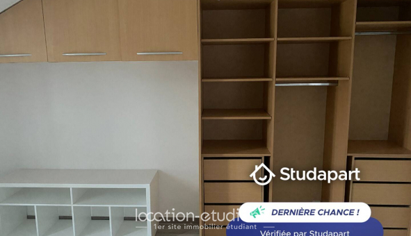 Logement �tudiant Studio &agrave; Auvers Saint Georges (91580)