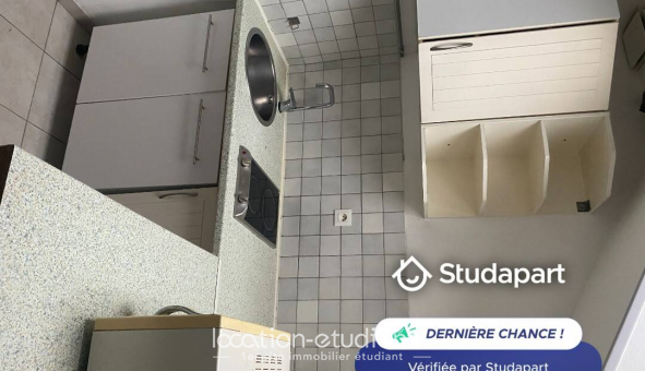 Logement �tudiant Studio &agrave; Auvers Saint Georges (91580)