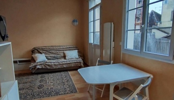 Logement étudiant Studio à Auxerre (89000)