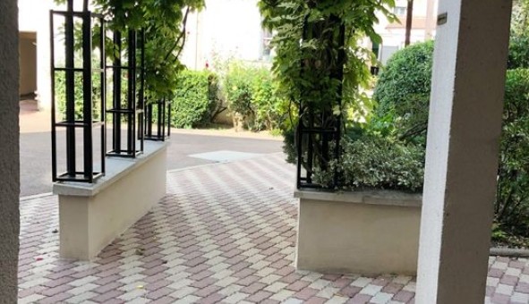 Logement �tudiant Studio &agrave; Auxerre (89000)