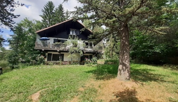 Logement tudiant Studio à Auzet (04140)