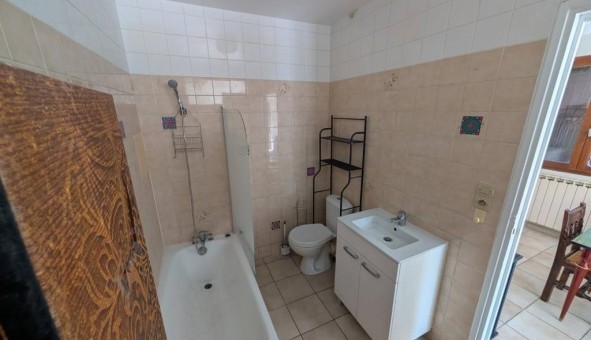 Logement tudiant Studio à Avanon (05230)