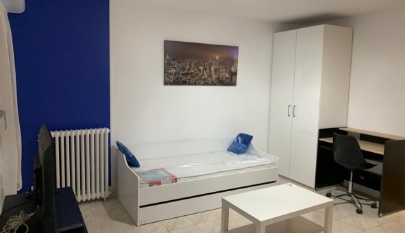 Logement tudiant Location Studio Vide Avermes (03000)