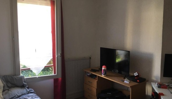 Logement tudiant Studio à Avermes (03000)