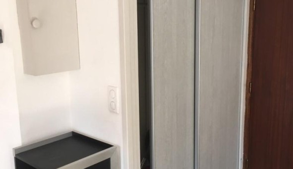 Logement tudiant Studio à Avermes (03000)