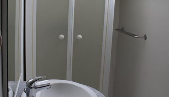 Logement �tudiant Studio &agrave; Avez� (72400)