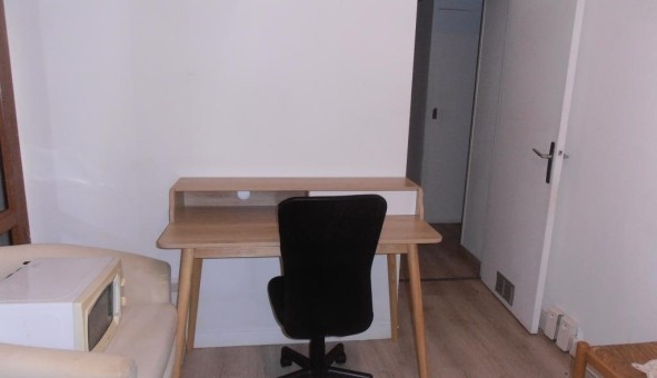 Logement tudiant Studio à Avignon (84000)