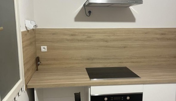 Logement tudiant Studio à Avignon (84000)