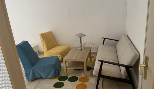 Logement tudiant Studio à Avignon (84000)