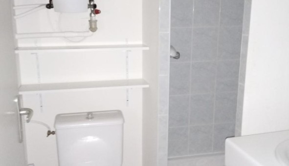 Logement tudiant Studio à Avignon (84000)