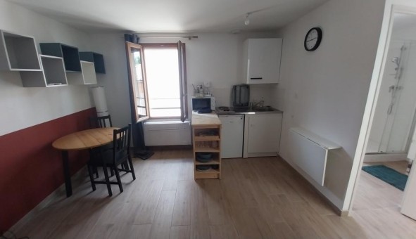 Logement tudiant Studio à Avignon (84000)