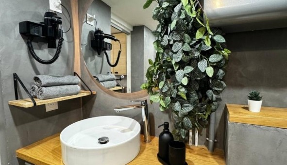 Logement tudiant Studio à Avignon (84000)