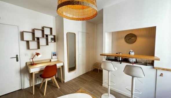 Logement tudiant Studio à Avignon (84000)