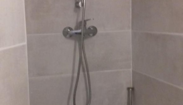 Logement tudiant Studio à Avignon (84000)