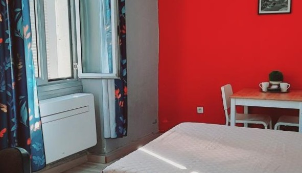 Logement tudiant Location Studio Vide Avignon (84000)
