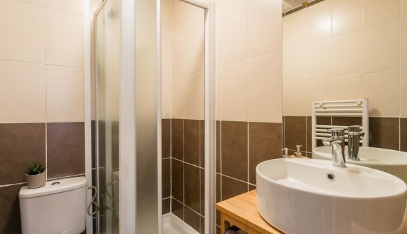 Logement tudiant Studio à Avignon (84000)