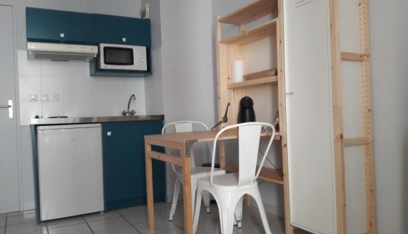 Logement tudiant Studio à Avignon (84000)