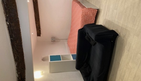 Logement étudiant Location Studio Vide Avignon (84000)