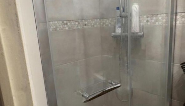 Logement tudiant Studio à Avignon (84000)