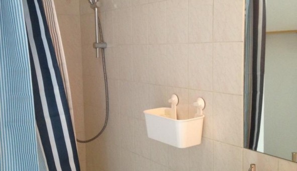 Logement tudiant Studio à Avignon (84000)