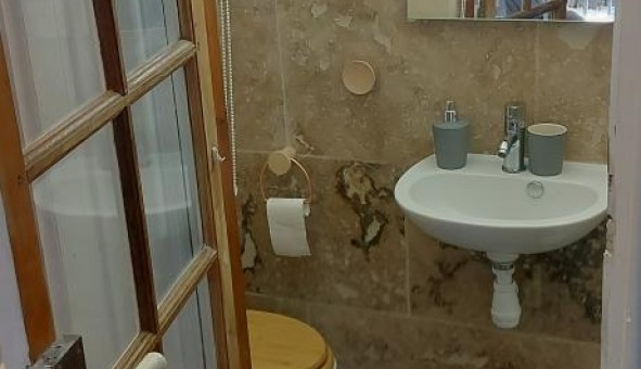 Logement tudiant Studio à Avignon (84000)