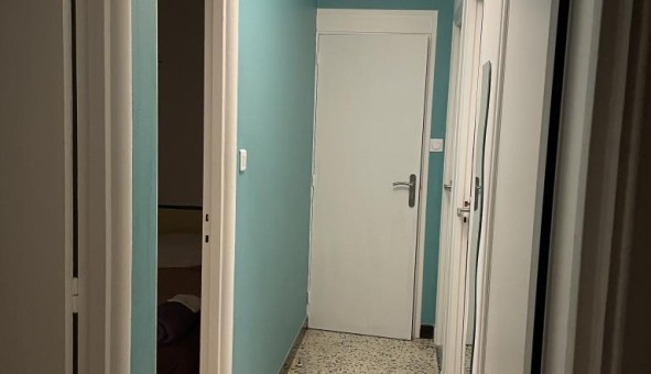 Logement tudiant Studio à Avignon (84000)