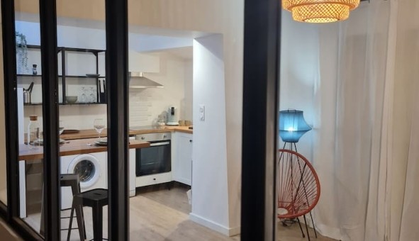 Logement tudiant Location Studio Vide Avignon (84000)