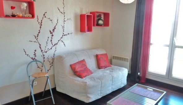 Logement étudiant Location Studio Vide Avignon (84000)