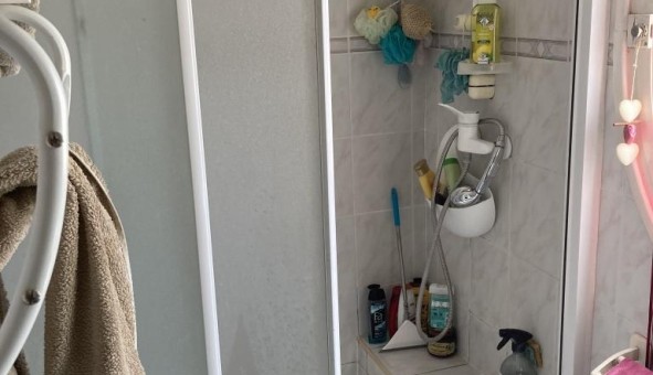 Logement tudiant Studio à Avignon (84000)