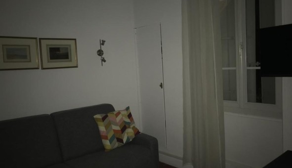 Logement tudiant Location Studio Vide Avignon (84000)