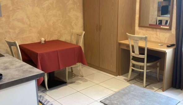 Logement tudiant Studio à Avignon (84000)