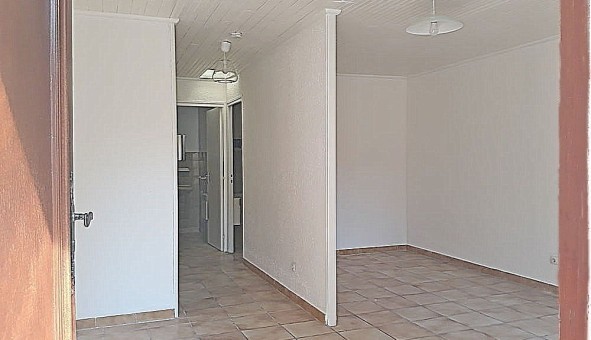 Logement tudiant Studio à Avignon (84000)