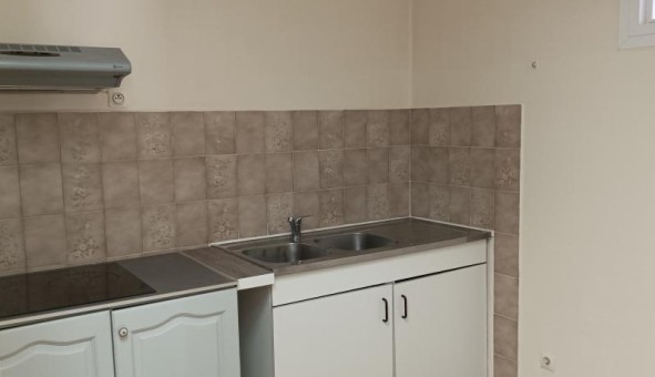 Logement tudiant Studio à Avignon (84000)