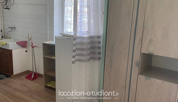 Logement tudiant Location Studio Meublé Avignon (84000)