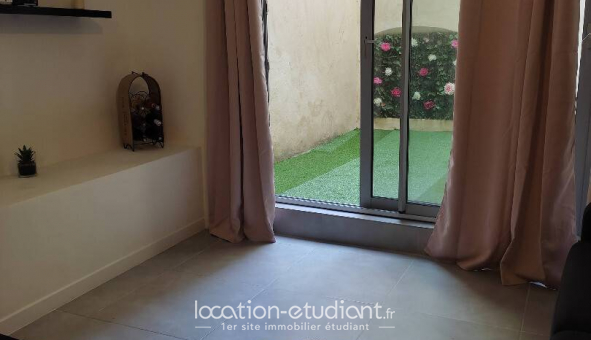 Logement tudiant Studio à Avignon (84000)