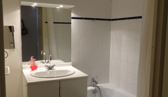 Logement tudiant Studio à Avignon (84000)