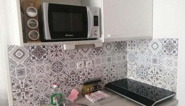 Logement tudiant Studio à Avignon (84000)