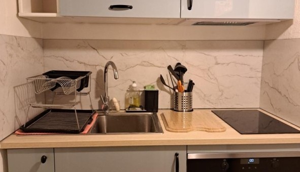 Logement tudiant Studio à Avignon (84000)