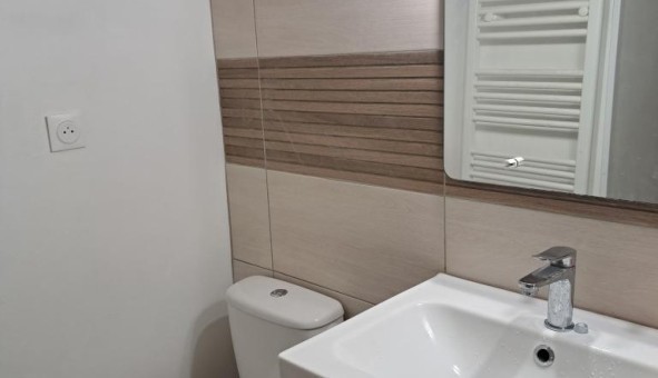Logement tudiant Studio à Avignon (84000)