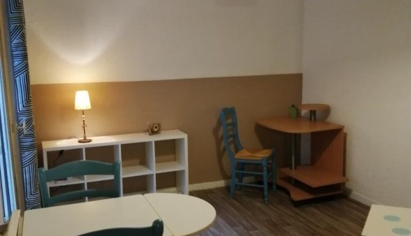 Logement tudiant Studio à Avignon (84000)