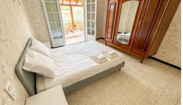 Logement tudiant Location Studio Vide Avignon (84000)