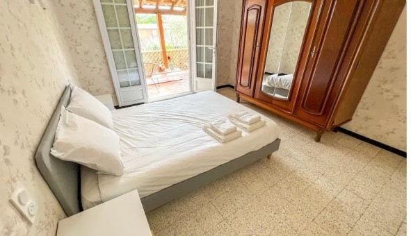 Logement tudiant Location Studio Vide Avignon (84000)