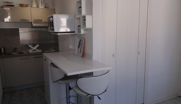 Logement tudiant Studio à Avignon (84000)