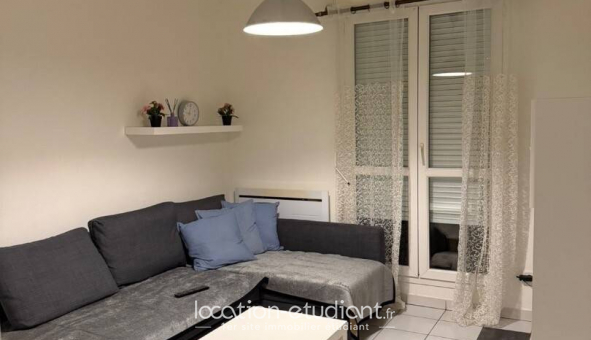 Logement étudiant Location Studio Meublé Avignon (84000)