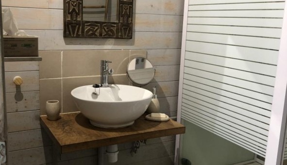 Logement �tudiant Studio &agrave; Avignon (84000)