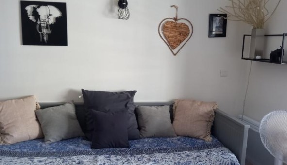 Logement �tudiant Studio &agrave; Avignon (84000)