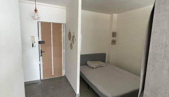 Logement �tudiant Studio &agrave; Avignon (84000)